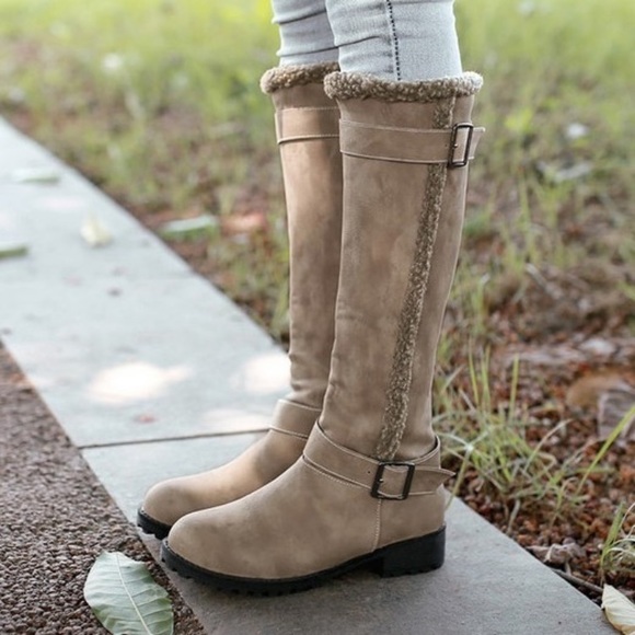 Boots - Picture 2 of 6